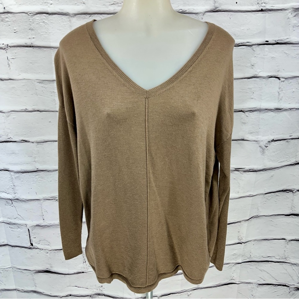 Trouve Long Cashmere Blend Sleeve Size XS Brown V Neck Knit Sweater Ligh… - Picture 5 of 11